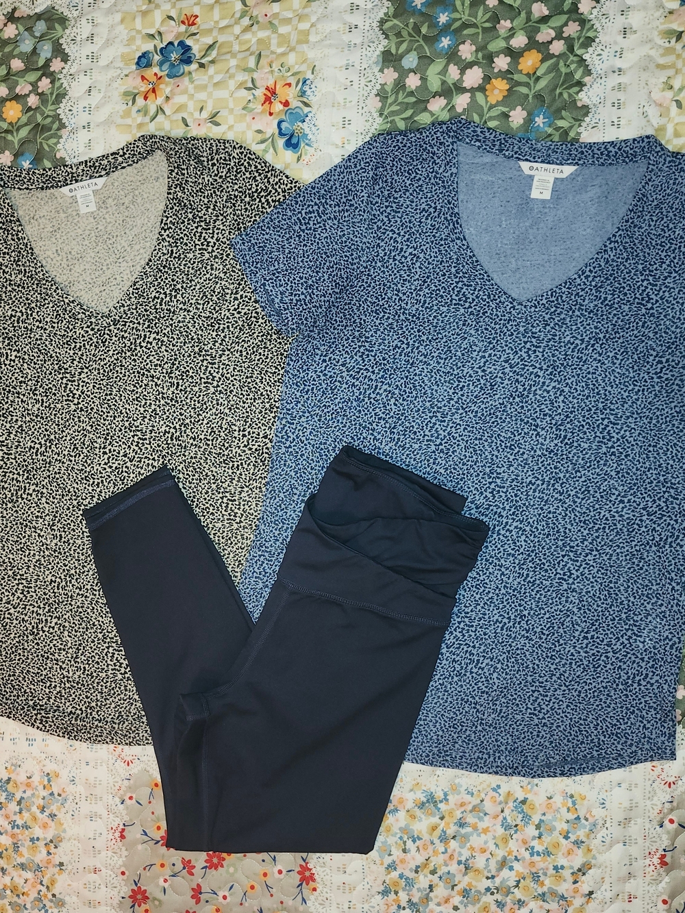 Athleta Short Sleeve V-Necks Tops & Leggings Set Of 3